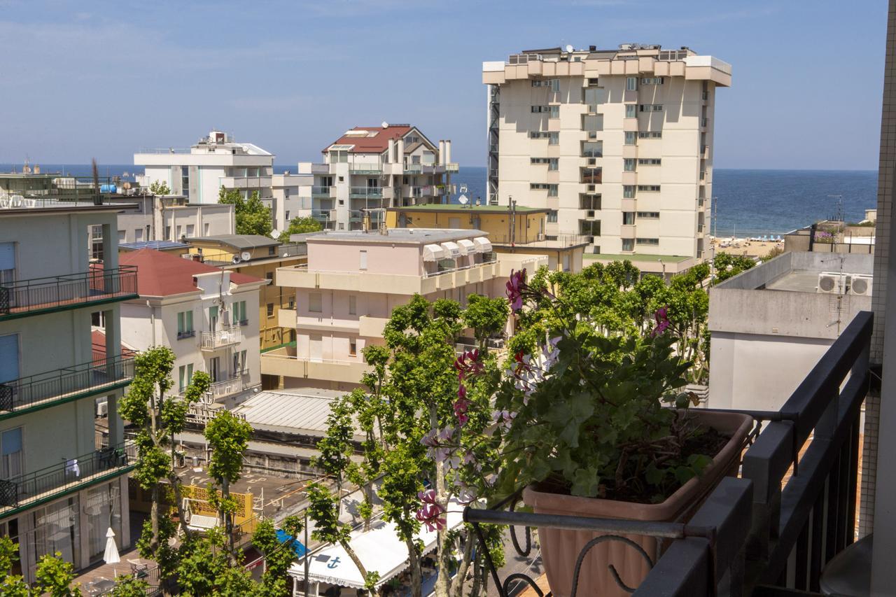 Hotel Miramare Et De La Ville ริมินี ภายนอก รูปภาพ